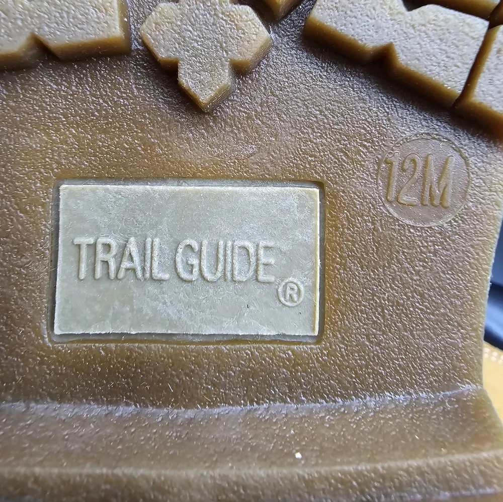 Trail Guide Boots - Picture 9 of 10